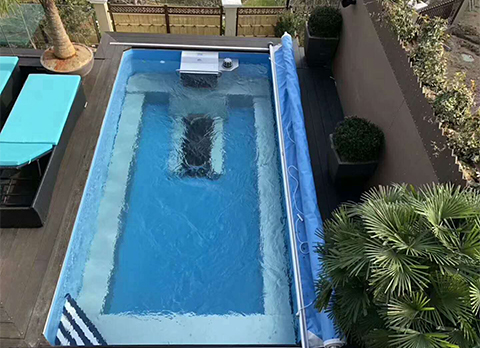 進口泳池設(shè)備